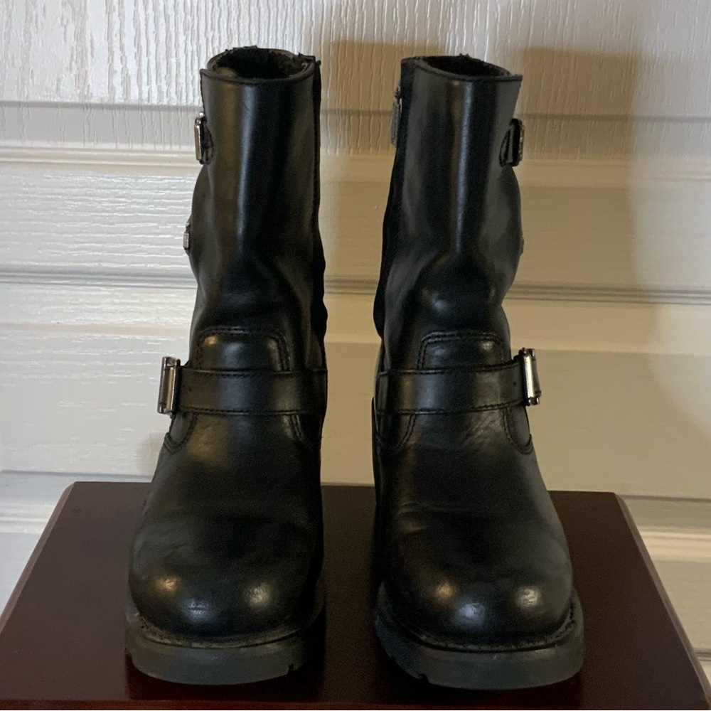 Black Leather Buckle Boots